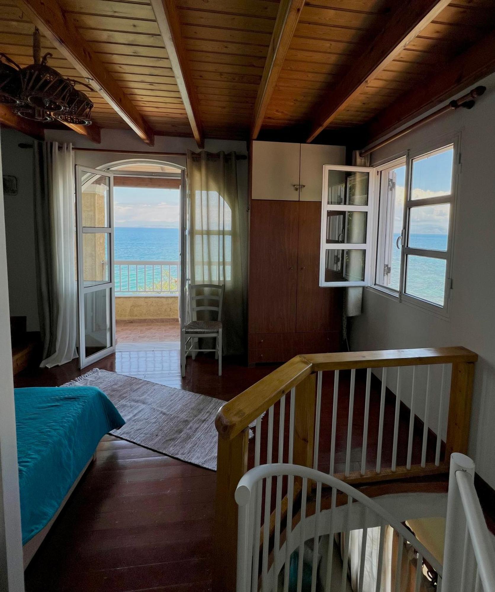 Kohyli Beachfront House Agia Pelagia Chlomou Exterior foto