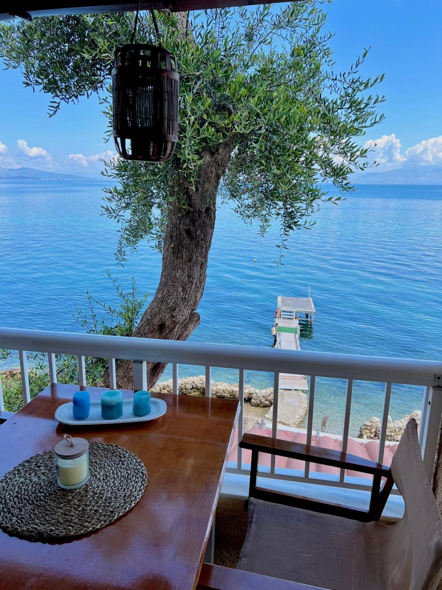 Kohyli Beachfront House Agia Pelagia Chlomou Exterior foto